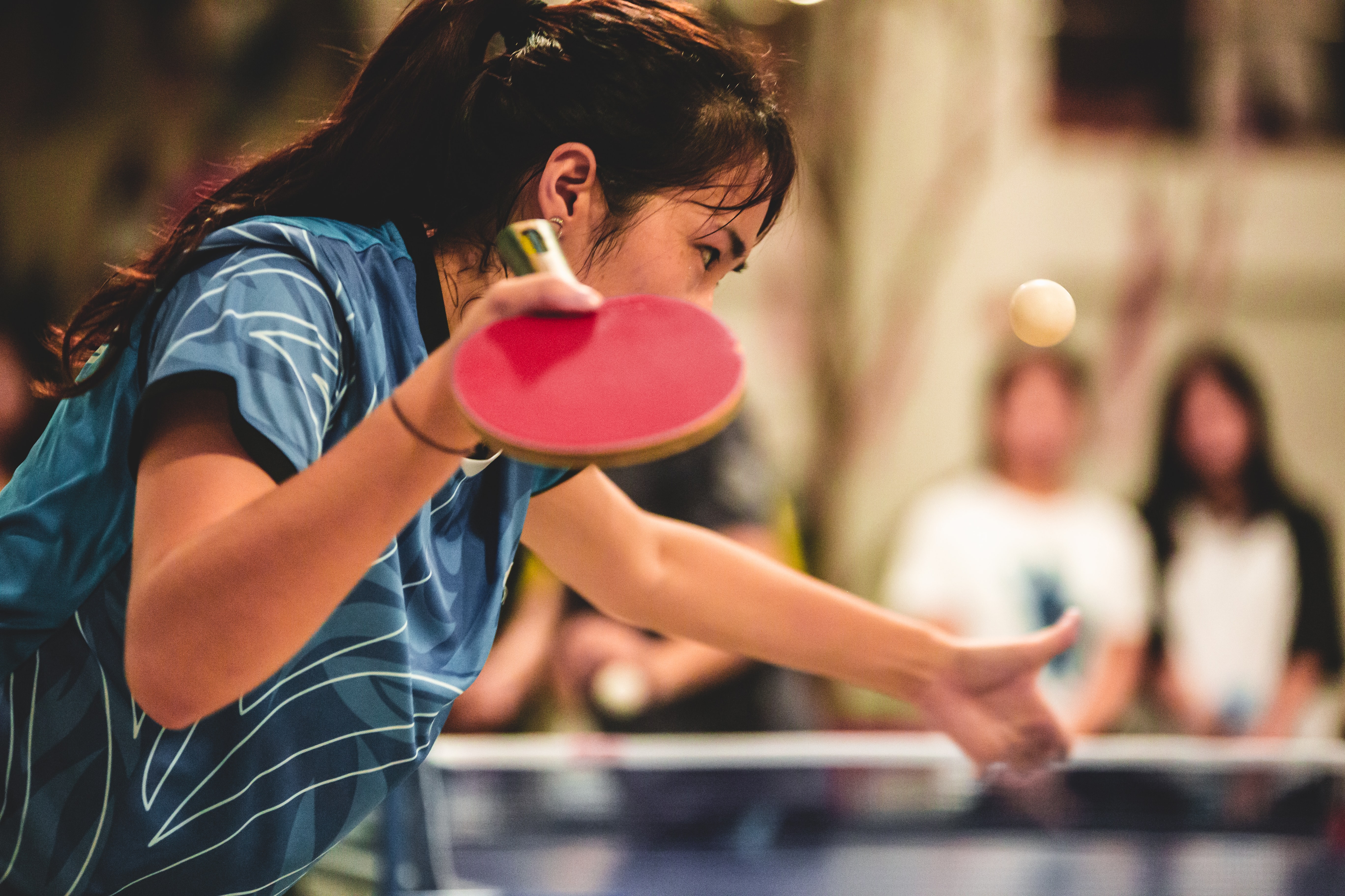 Tennis de table : la raquette aux mains des femmes