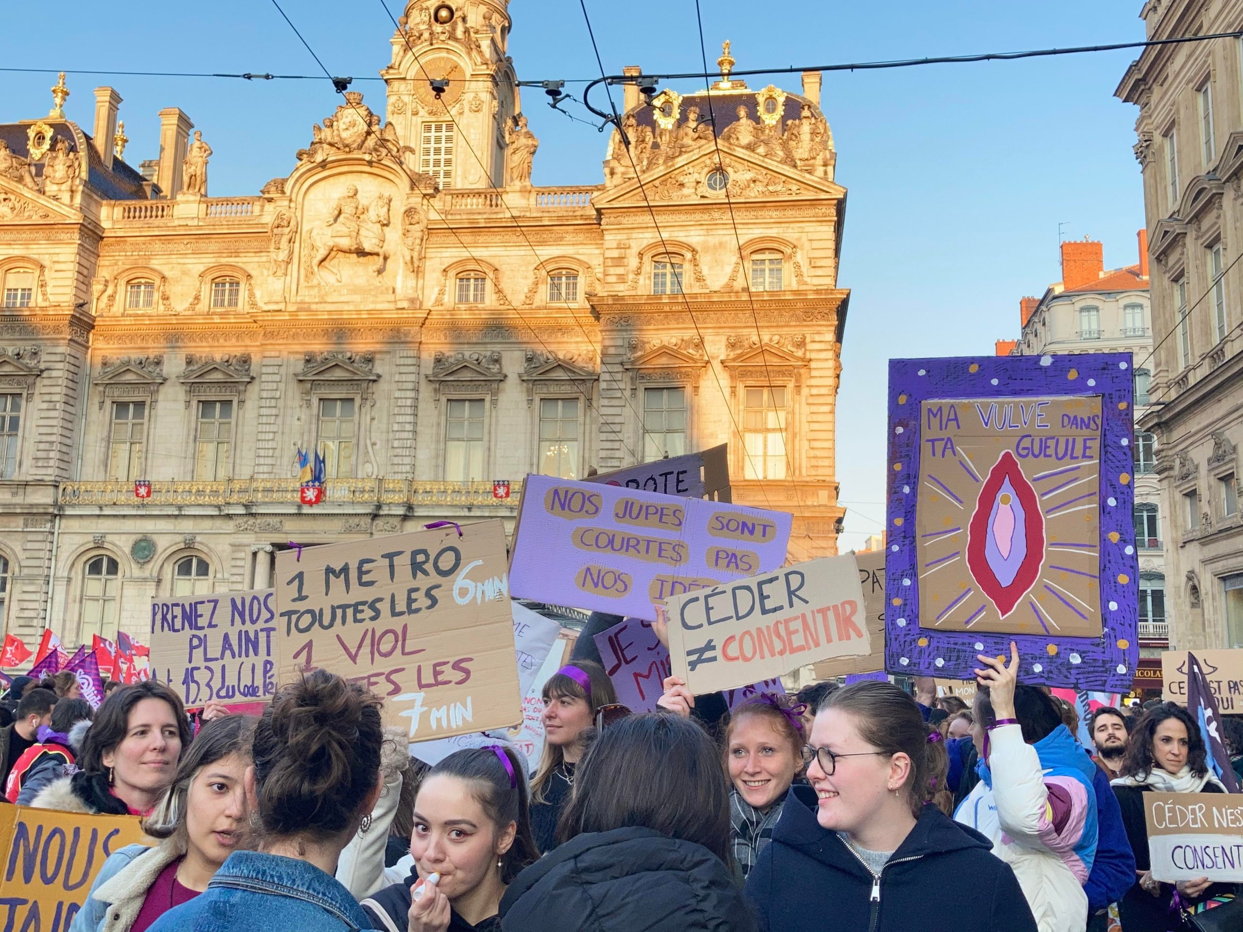[Semaine destinée aux femmes] Un rassemblement place des Terreaux pour