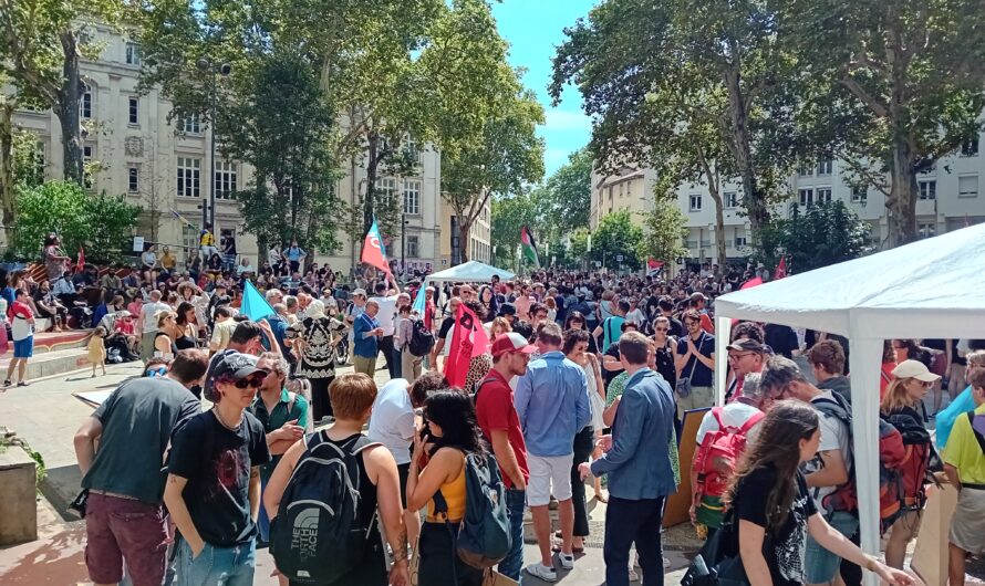La France insoumise organise un rassemblement
