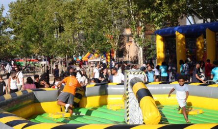 Des structures gonflables pour fêter la fin de l’été